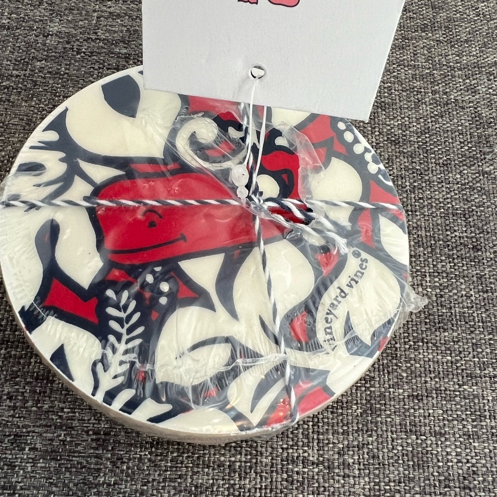 Vineyard Vines Target Whale Wooden Coaster Set of 4 Red White Blue NEW 2019 - Picture 2 of 8